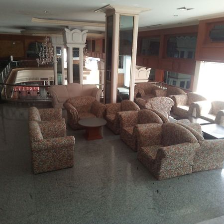 Grandpoint Hotell Phitsanulok Eksteriør bilde